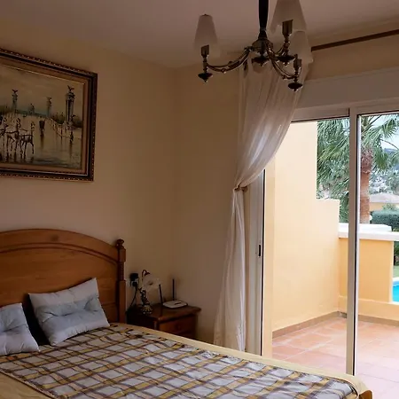 Bungalow دينايا